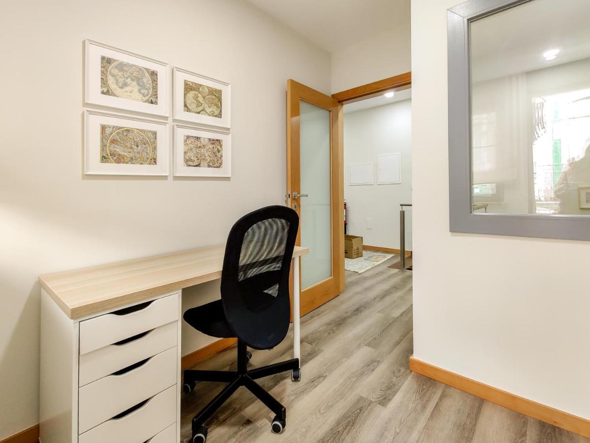 Apartamento Tiana - no centro com pátio Viana do Castelo Esterno foto