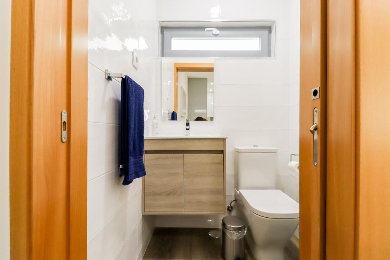 Apartamento Tiana - no centro com pátio Viana do Castelo Esterno foto